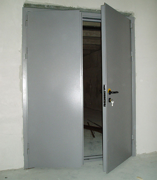 Дверь противопожарная двупольная 1250x2050
